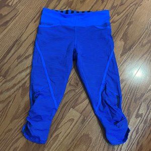 Blue  Lululemon Wunder Cropped Leggings